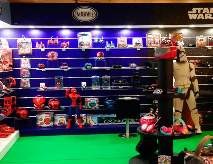 01-LEXIBOOK-STAND-METAMORPHOZ-JEAN-PAUL-IZQUIERDO