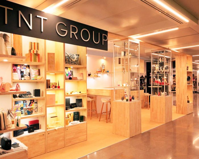 7-TNT-GROUP-SALON-PCD-PARIS-AGENCE-METAMORPHOZ-STANDISTE-