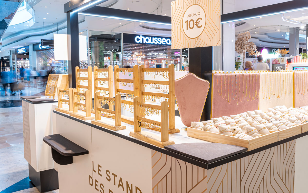 POP-UP-MICKA-2023-3-AGENCE-METAMORPHOZ-STANDISTE-PARIS-