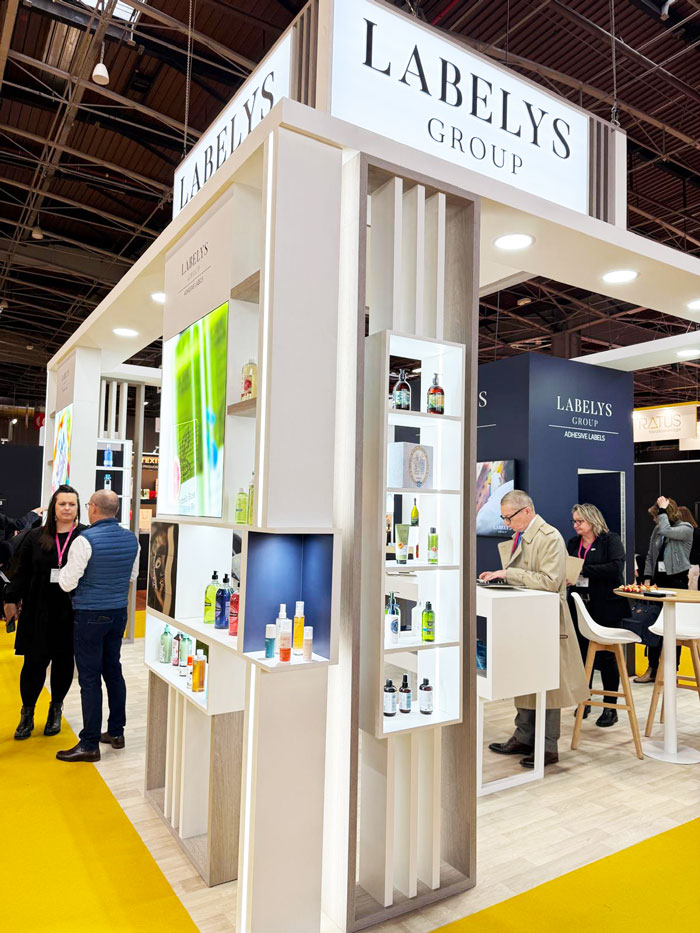 1_LABELYS-STAND-2025